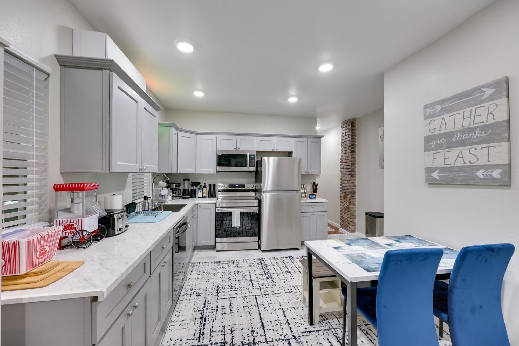 Hot Springs Home With Yard, Walk To Bathhouse Row! Bagian luar foto
