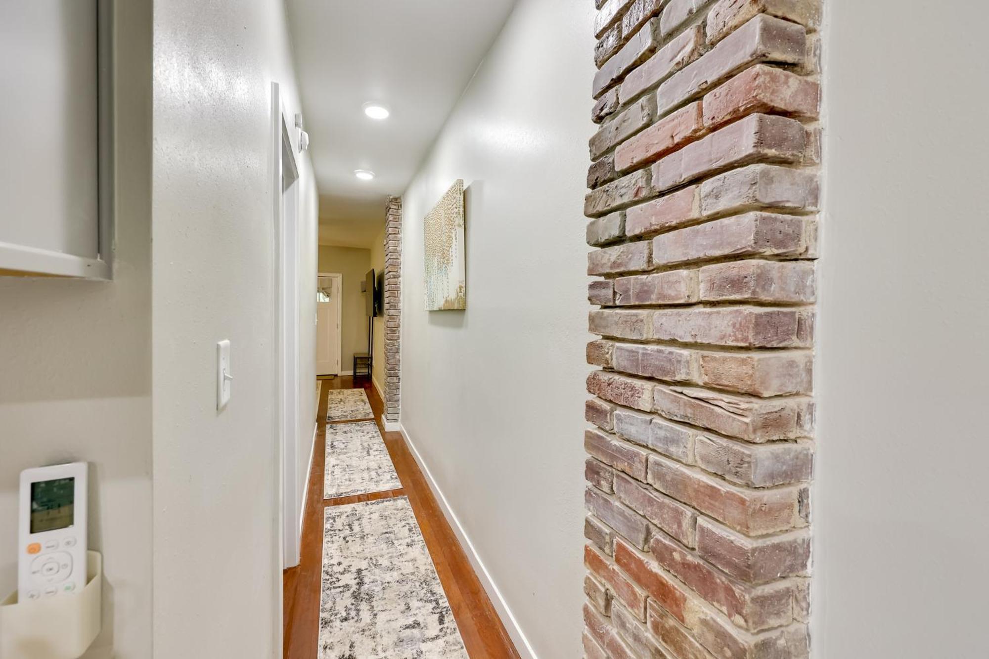 Hot Springs Home With Yard, Walk To Bathhouse Row! Bagian luar foto